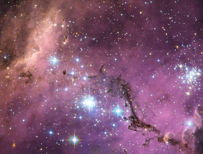 Close-up of the vibrant world of LMC, still actively forming stars