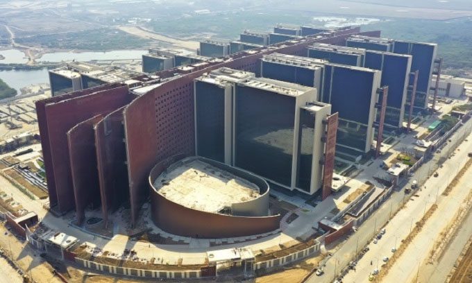 The Surat Diamond Bourse will be inaugurated at the end of this year.