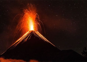 top 10 most dangerous volcanoes in the world 127550