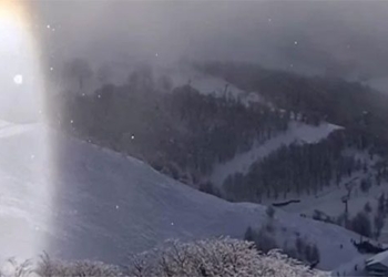 unexpected photographer captures strange optical phenomenon 128890