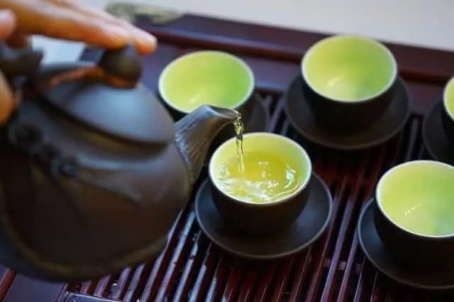 Tea is rich in antioxidants.
