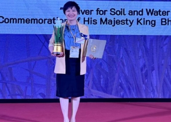 vietnamese dentist wins thai king award 127898