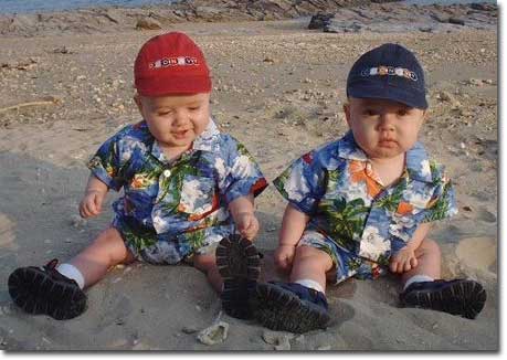 13sinhdoi twins
