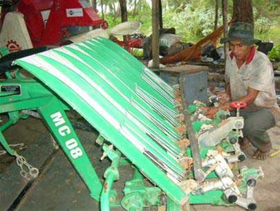 MC 08 Rice Transplanter