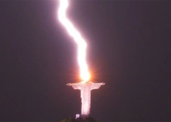 after the photo set of the jesus statue in brazil 125922