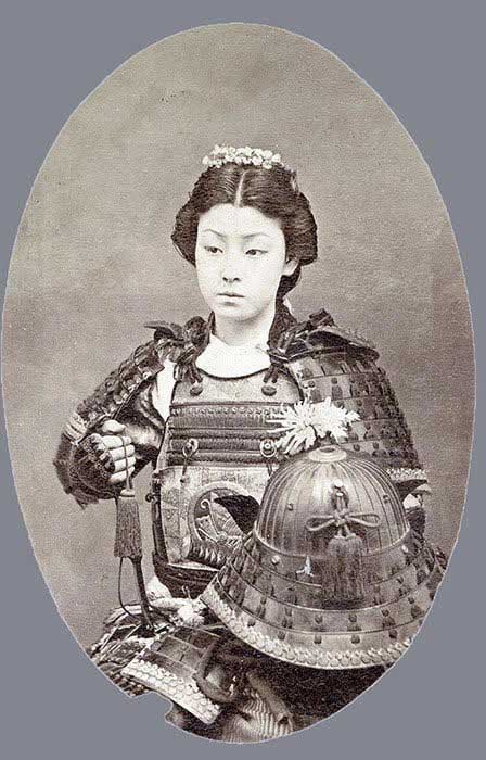 Portrait of a female samurai around the 1800s