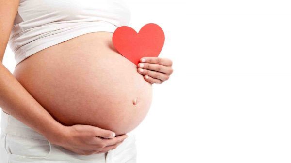 Mothers with diabetes have a higher risk of overweight and obesity in their children