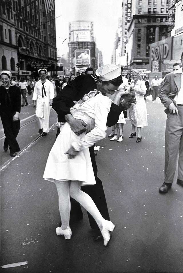 The Kiss in Times Square