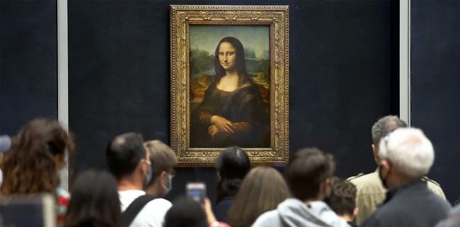 Today, the Mona Lisa masterpiece attracts millions of visitors each year.