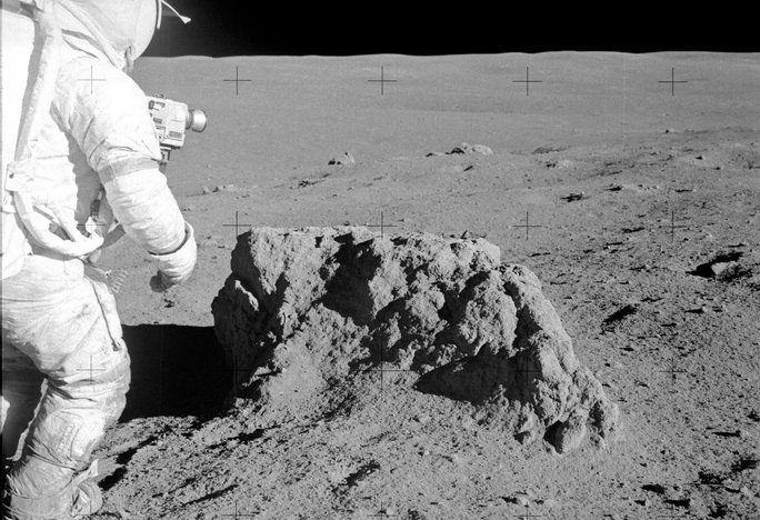 Lunar dust is a viable option to create a thermal shield for Earth