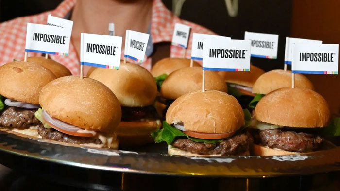 Lab-grown meat helps reduce agricultural emissions.