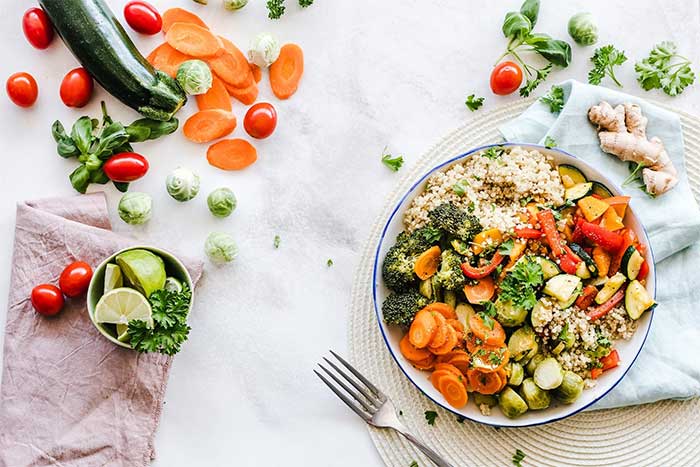 Lean meats, healthy fats, fruits, vegetables, and whole grains are all heart-healthy foods.