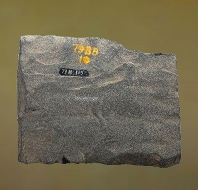 Short, thin stones create clearer sounds.