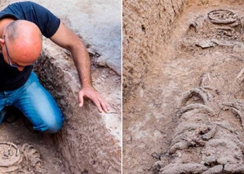 discovery of two ancient columns 1 500 years old 125142