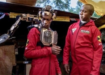 electronic waste becomes support component for people with disabilities 126287