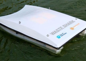 fish mapping plastic waste 96060