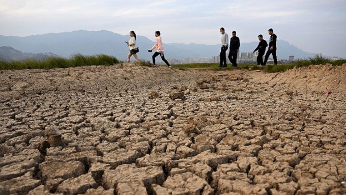 The worst drought in 70 years has caused Poyang Lake to enter the dry season earlier than usual.