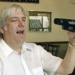handheld device helps blind read printed news 6614