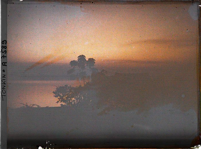 The evening light at West Lake over 100 years ago.