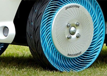 japanese company tests tire without air 126583