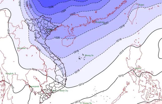 A cold air mass is sweeping down to the North.