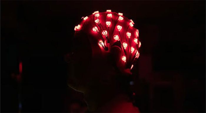 EEG used to measure brain activity of participants aged 18-35