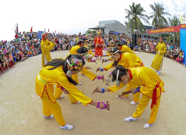 Fishermen's Festival welcoming the New Year in Sa Huỳnh fishing village (Duc Pho Town, Quang Ngai Province).