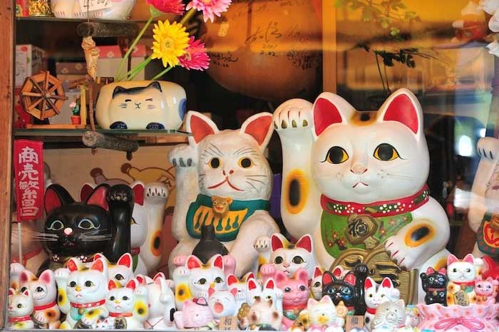 In September, the Maneki-neko Festival is held in many cities across Japan.
