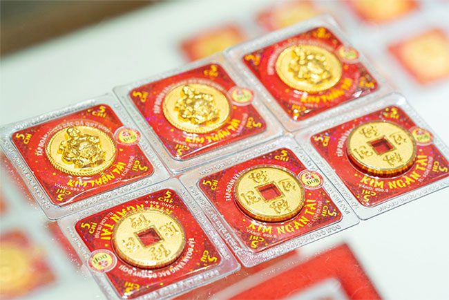 To attract fortune, buy 1 tael; for prosperity, buy 2 taels; for wealth, buy 5 taels of gold.