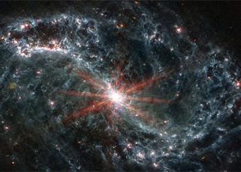 nasa captures phenomenon in plastic fire road on 4 alien worlds 125868