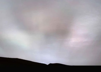 nasa robot first photo sunbeam on mars 126213