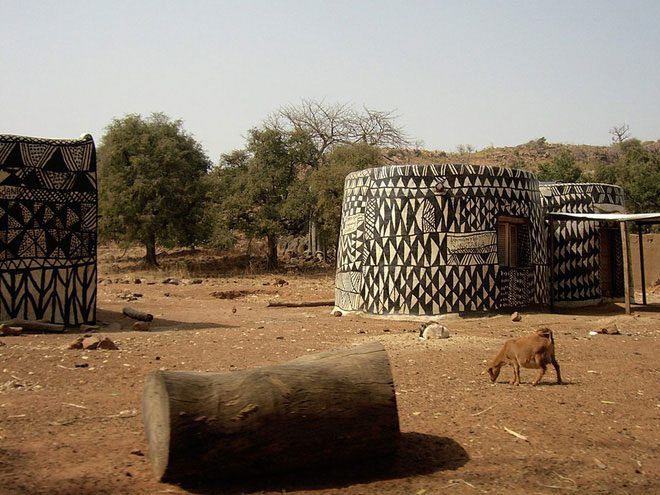 Their houses have no windows, with very small entrances.