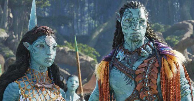 Neytiri (above) and Ronal (below), two characters representing strong female character construction
