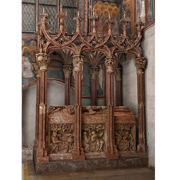 The sarcophagus of King Casimir IV.