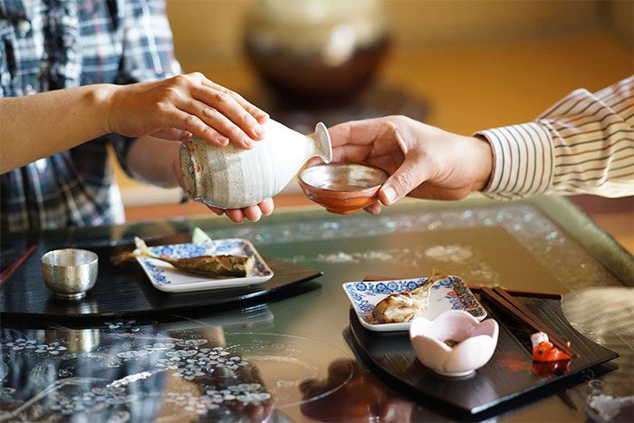 The crux of the issue with consuming sake with sushi is the rice.
