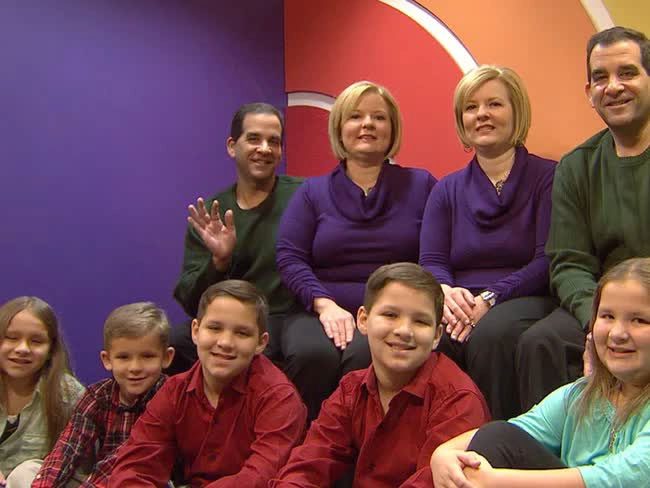 Five cousins genetically indistinguishable from siblings