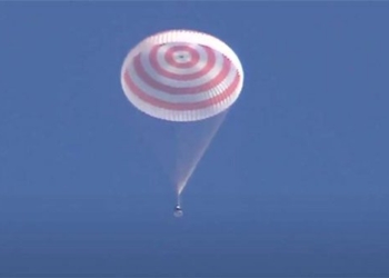 soyuz ms 22 returns to earth safely after serious leak 126631