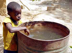 Do not let children play in unsanitary areas to avoid intestinal worm infections.