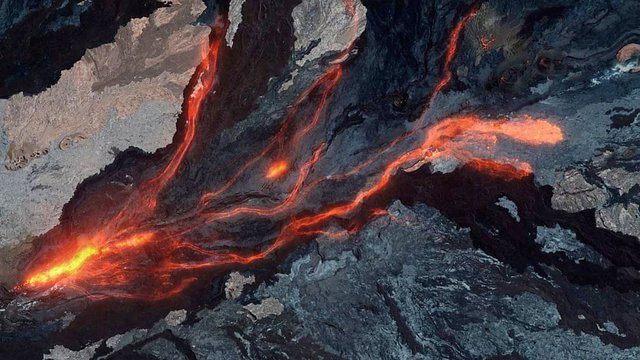 Lava flowing from Mauna Loa volcano, Hawaii, in November