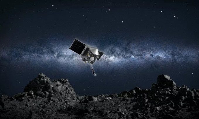 Simulation of the OSIRIS-REx spacecraft collecting asteroid samples.
