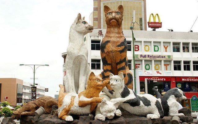 Kuching - The City of Cats, a Promised Land of Malaysia.