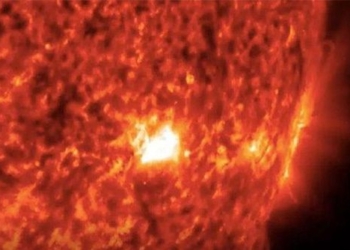 the hung 8 spacecraft launches into space after a power outage at dai tay duong 124764