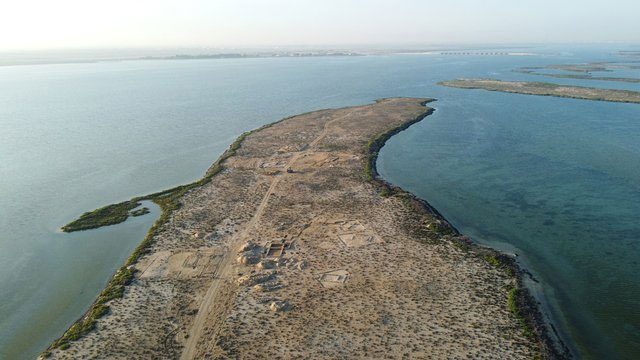  This ancient pearl town is located on Siniyah Island in Umm al-Quwain. 