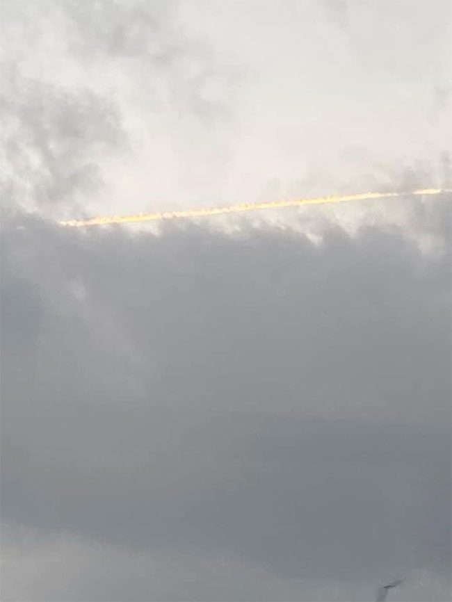 Image believed by locals to show the meteorite falling.