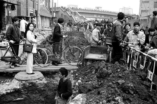 Suzhou Creek, March 1994