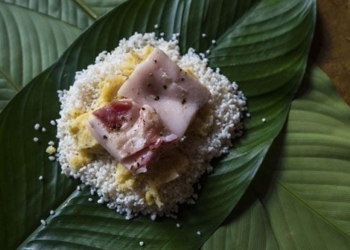 traditional cakes for the new year holiday in asian countries 125421