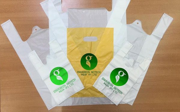 Most plastic bags sold in supermarkets are biodegradable, not compostable.