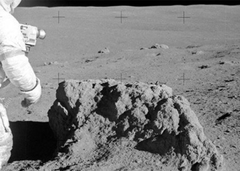 unexpected treasure on the moon could save earth 126157