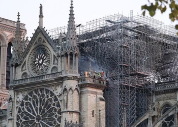 video recovery process notre dame cathedral paris after fire 126254