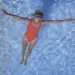 water exercise help pregnant women reduce back pain 7335